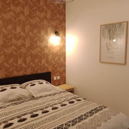 Gonnelles Appartement T3 Centre Ville Rdc D Agen Exteriér fotografie